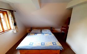 Apartman Roubenka Vsemily
